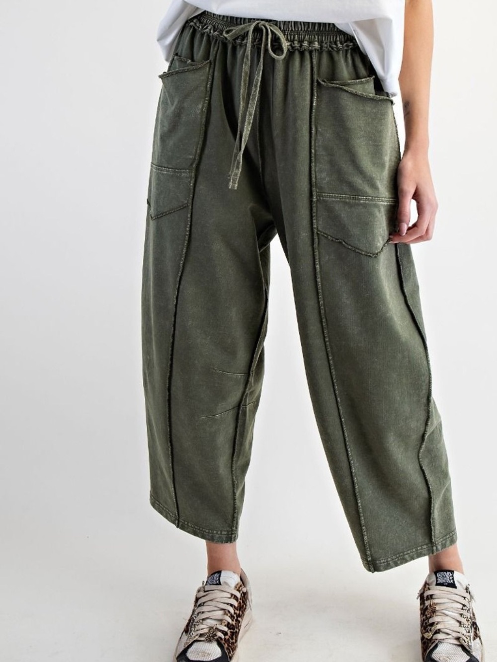 Easel Eryn Mineral Washed Terry Knit Barrel Leg Pants size large - Picture 2 of 5
